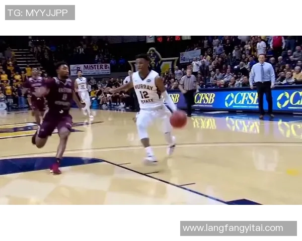 中国男篮新秀在NBA夏联大放异彩,媒体盛赞“未来之星” 中国男篮新秀在NBA夏联大放异彩,媒体盛赞“未来之星”