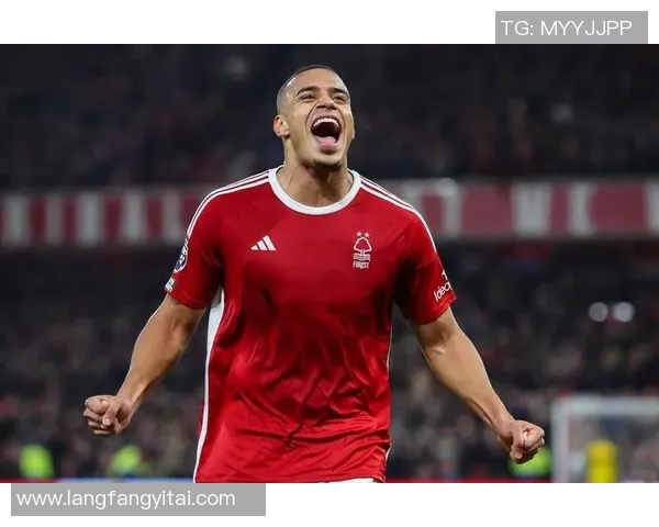 利物浦携手代言国际品牌,商业价值飙升 利物浦携手代言国际品牌,商业价值飙升